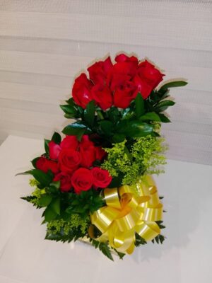 Arreglo doble bouquet R56 - Ramo de Rosas en Tunjuelito Te Mando Flores